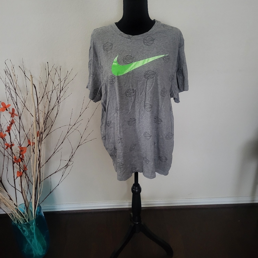Men's shirt